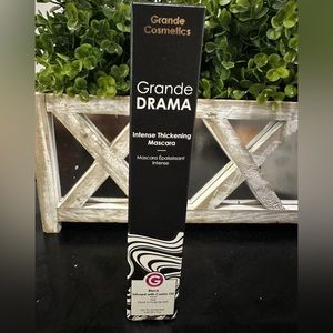 Grande Cosmetics GrandeDRAMA Intense Thickening Mascara with Castor Oil, Volumiz